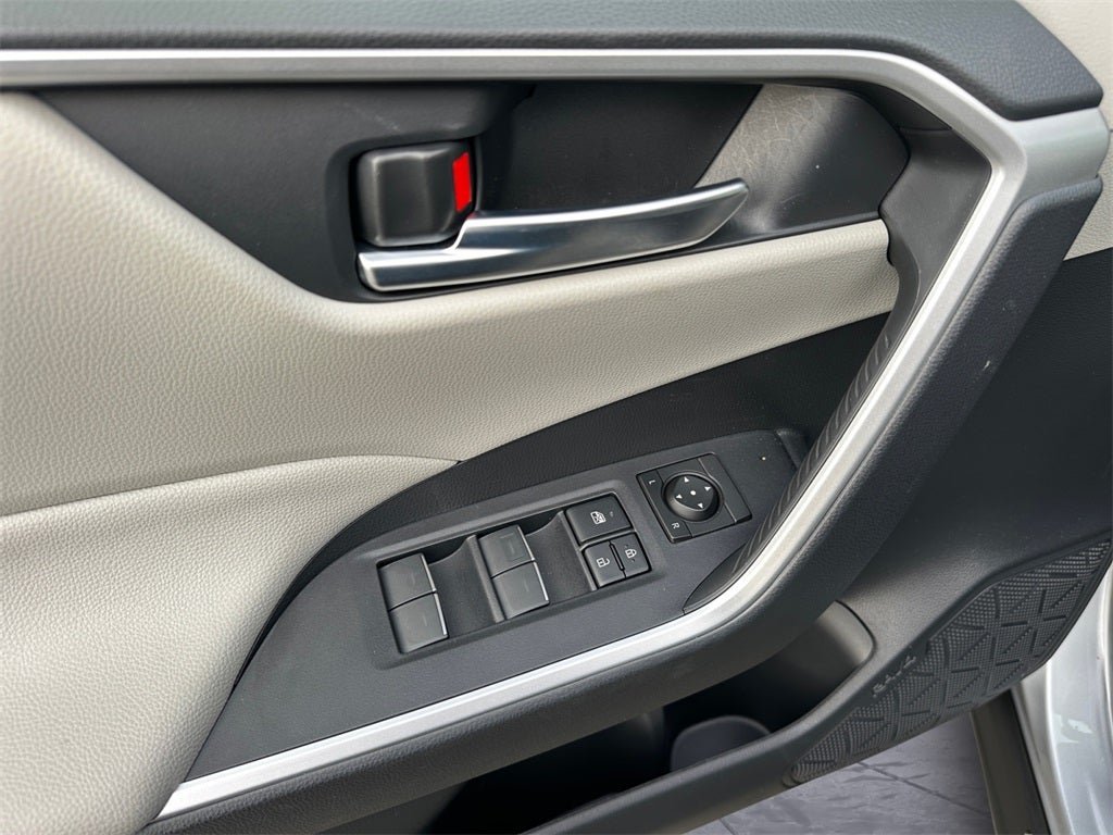 2025 Toyota RAV4 Hybrid XLE - Corporate Demo!