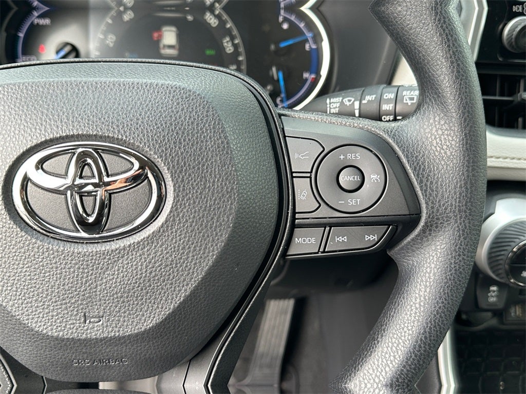 2025 Toyota RAV4 Hybrid XLE - Corporate Demo!
