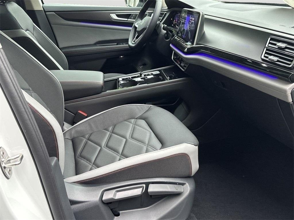 2025 Volkswagen Atlas 2.0T Peak Edition