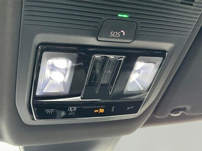 2025 Volkswagen Atlas Cross Sport 2.0T SEL Premium R-Line