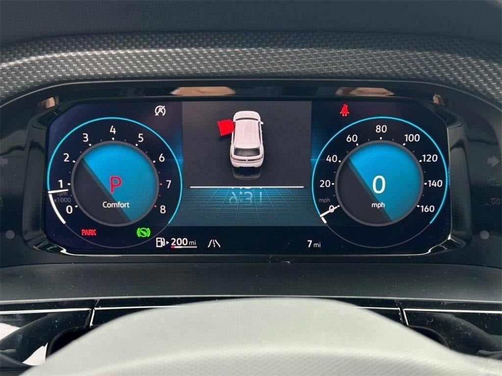 2025 Volkswagen Atlas Cross Sport 2.0T SEL Premium R-Line