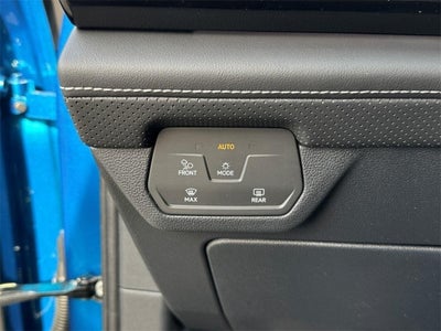 2025 Volkswagen Atlas Cross Sport 2.0T SEL Premium R-Line