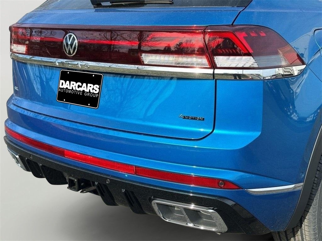2025 Volkswagen Atlas Cross Sport 2.0T SEL Premium R-Line