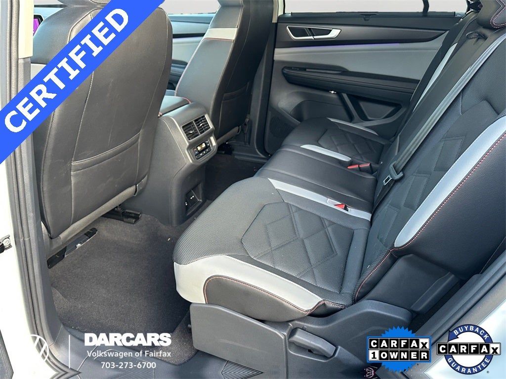 2024 Volkswagen Atlas 2.0T Peak Edition SEL