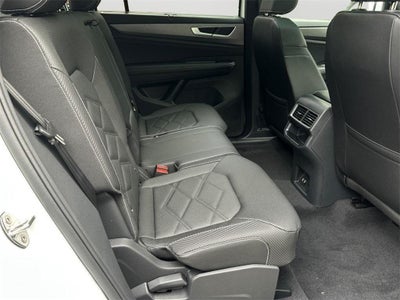 2025 Volkswagen Atlas Cross Sport 2.0T SE w/Technology