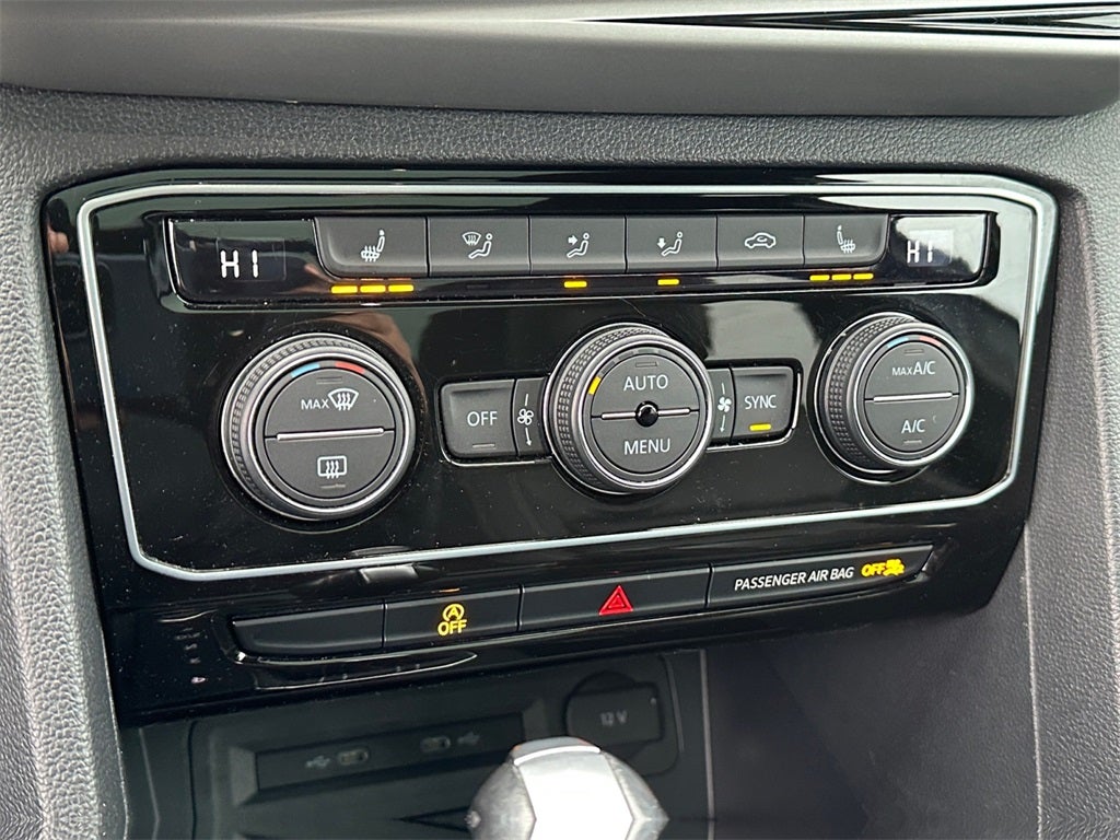 2022 Volkswagen Atlas Cross Sport 3.6L V6 SE w/Technology