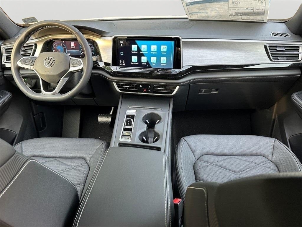 2025 Volkswagen Atlas Cross Sport 2.0T SE