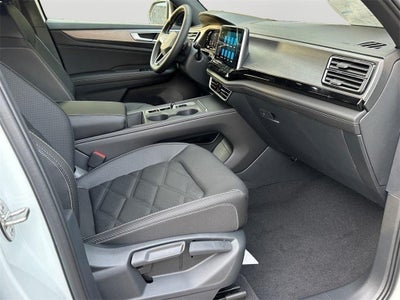 2025 Volkswagen Atlas Cross Sport 2.0T SE