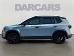 2025 Volkswagen Taos 1.5T SE Black