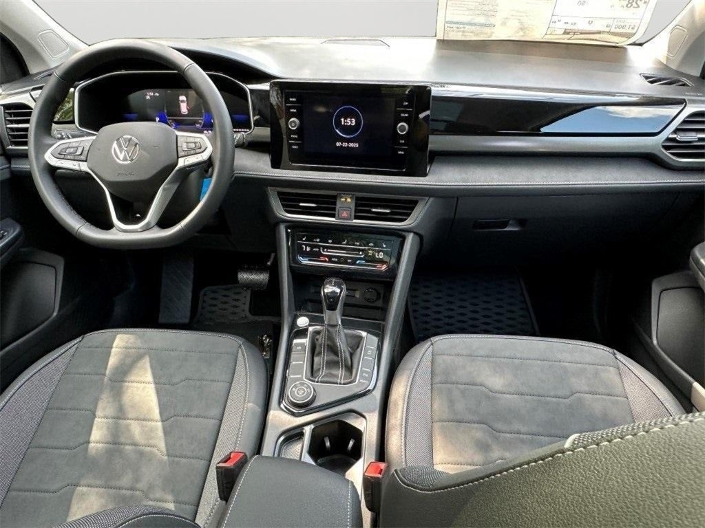 2025 Volkswagen Taos 1.5T SE Black