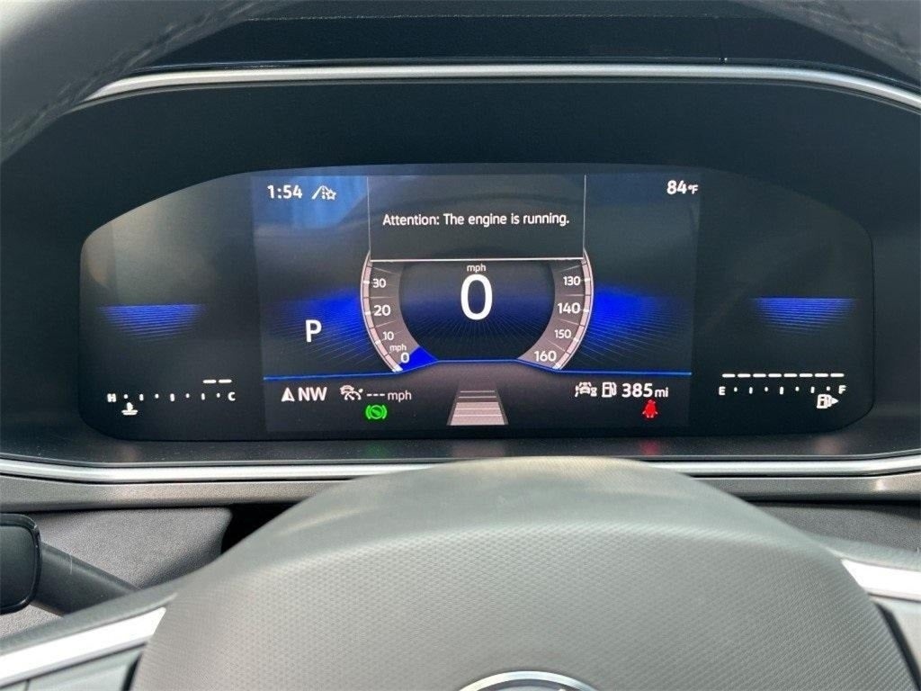 2025 Volkswagen Taos 1.5T SE Black