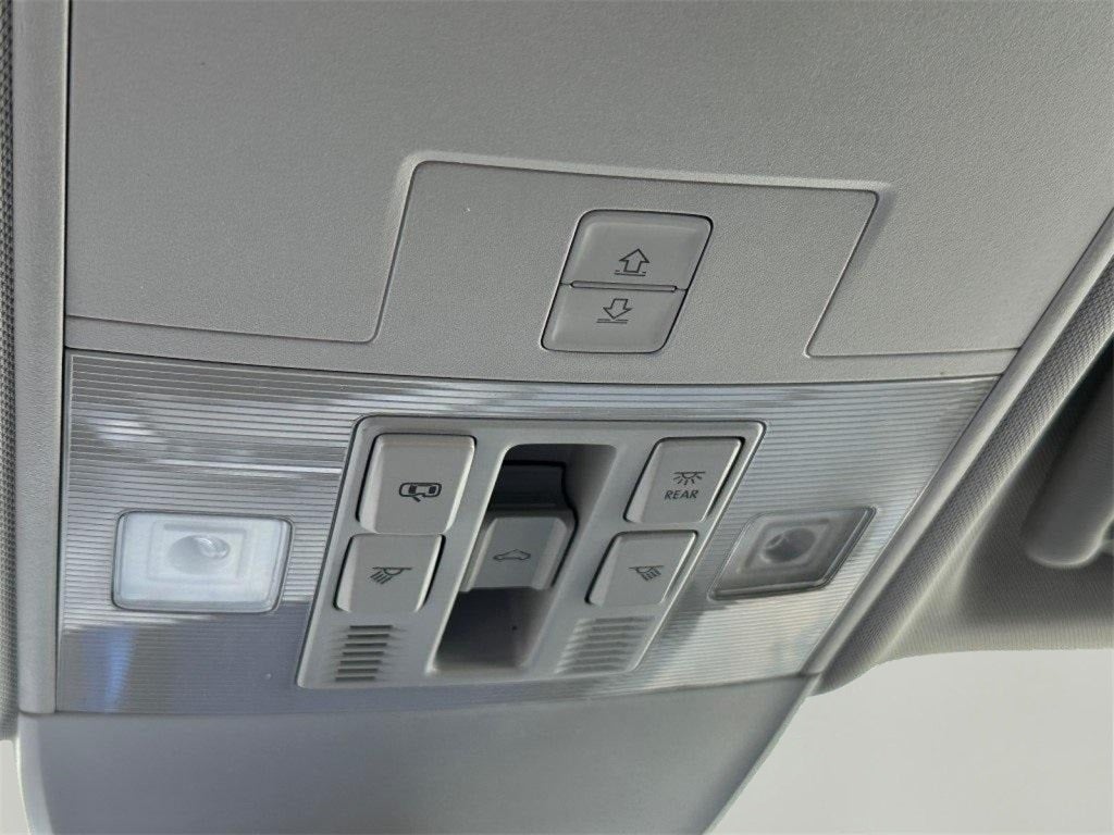 2025 Volkswagen Taos 1.5T SE Black