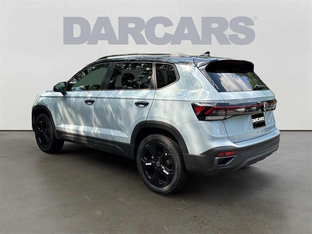 2025 Volkswagen Taos 1.5T SE Black