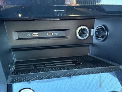 2025 Volkswagen Taos 1.5T SE Black