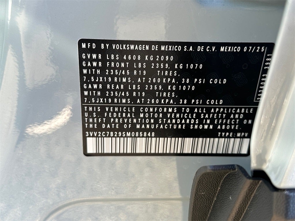 2025 Volkswagen Taos 1.5T SE Black