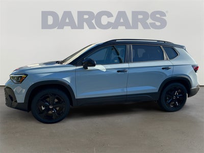 2025 Volkswagen Taos 1.5T SE Black