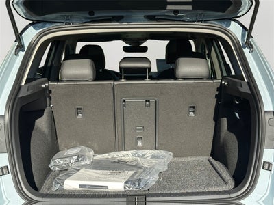 2025 Volkswagen Taos 1.5T SE Black