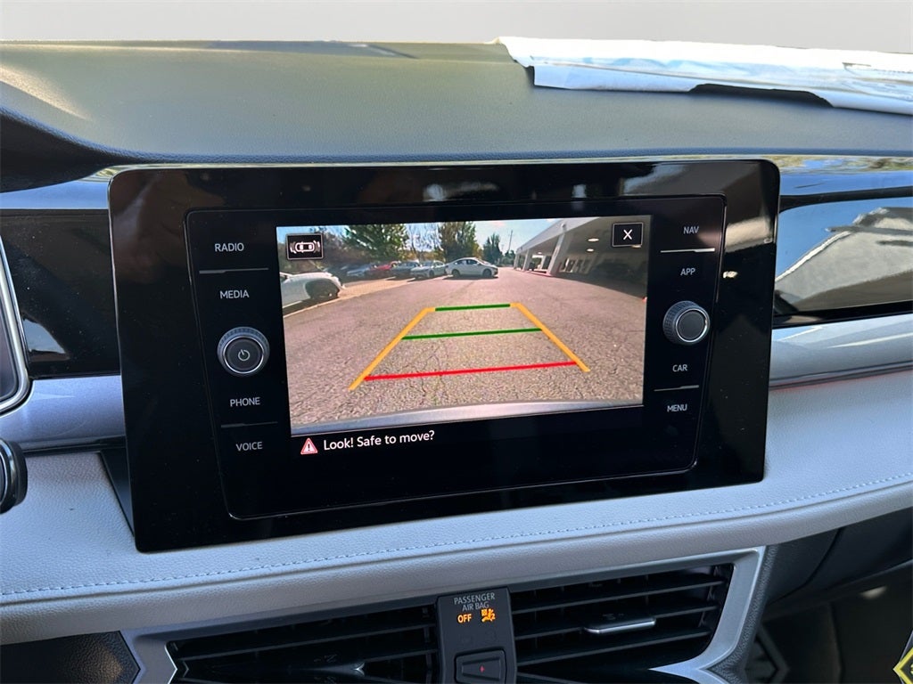 2025 Volkswagen Taos 1.5T SEL