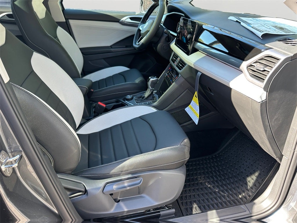 2025 Volkswagen Taos 1.5T SEL