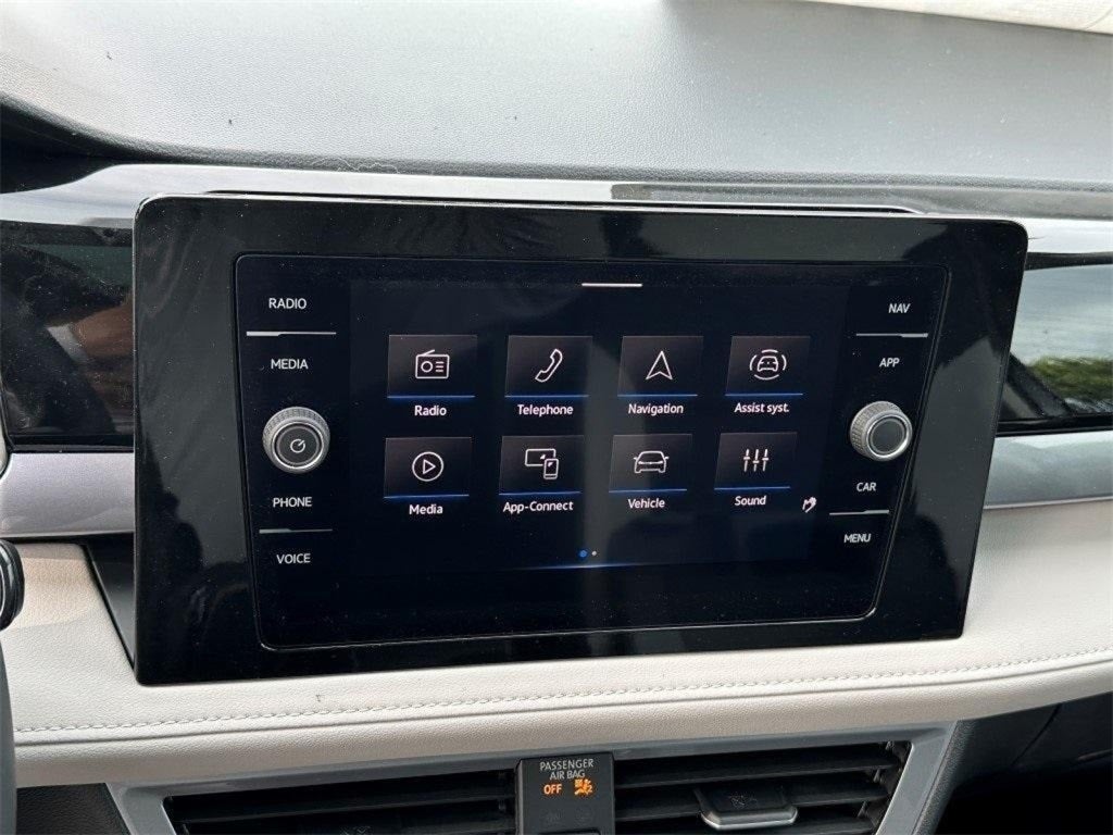 2025 Volkswagen Taos 1.5T SEL