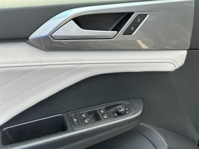 2025 Volkswagen Taos 1.5T SEL