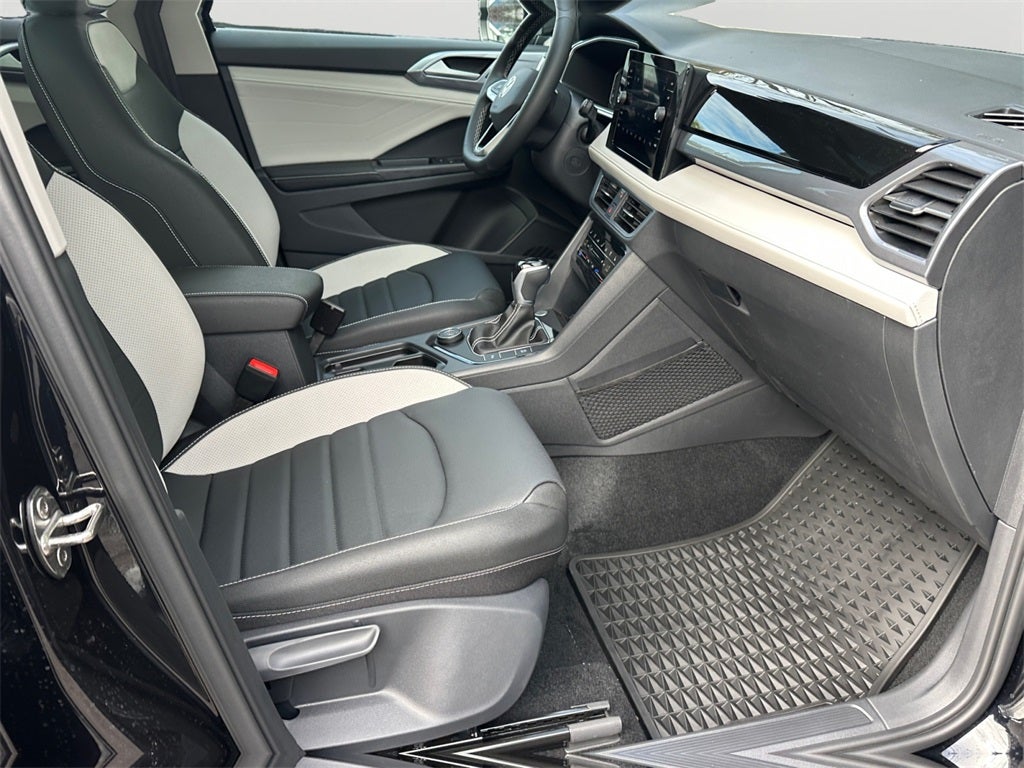 2025 Volkswagen Taos 1.5T SEL