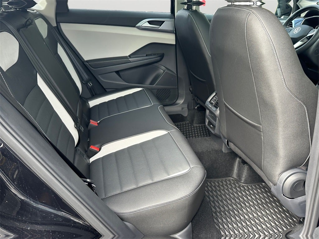 2025 Volkswagen Taos 1.5T SEL