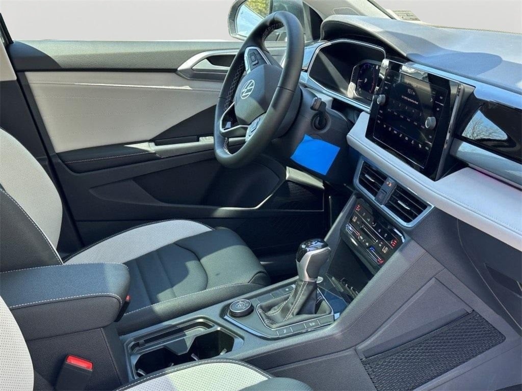 2025 Volkswagen Taos 1.5T SEL