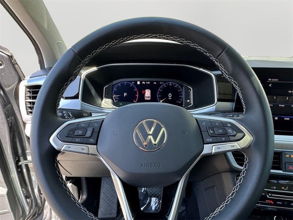 2025 Volkswagen Taos 1.5T SEL