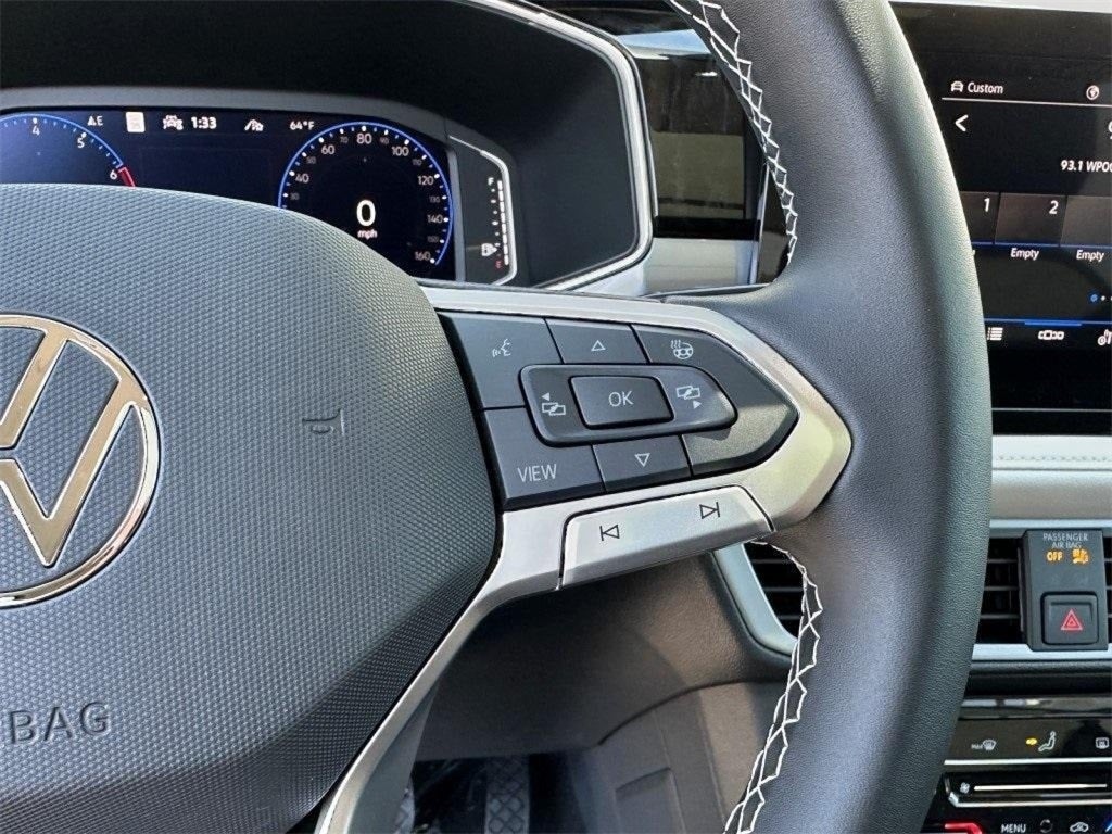 2025 Volkswagen Taos 1.5T SEL