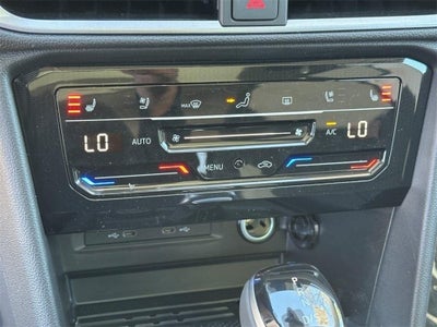 2025 Volkswagen Taos 1.5T SEL