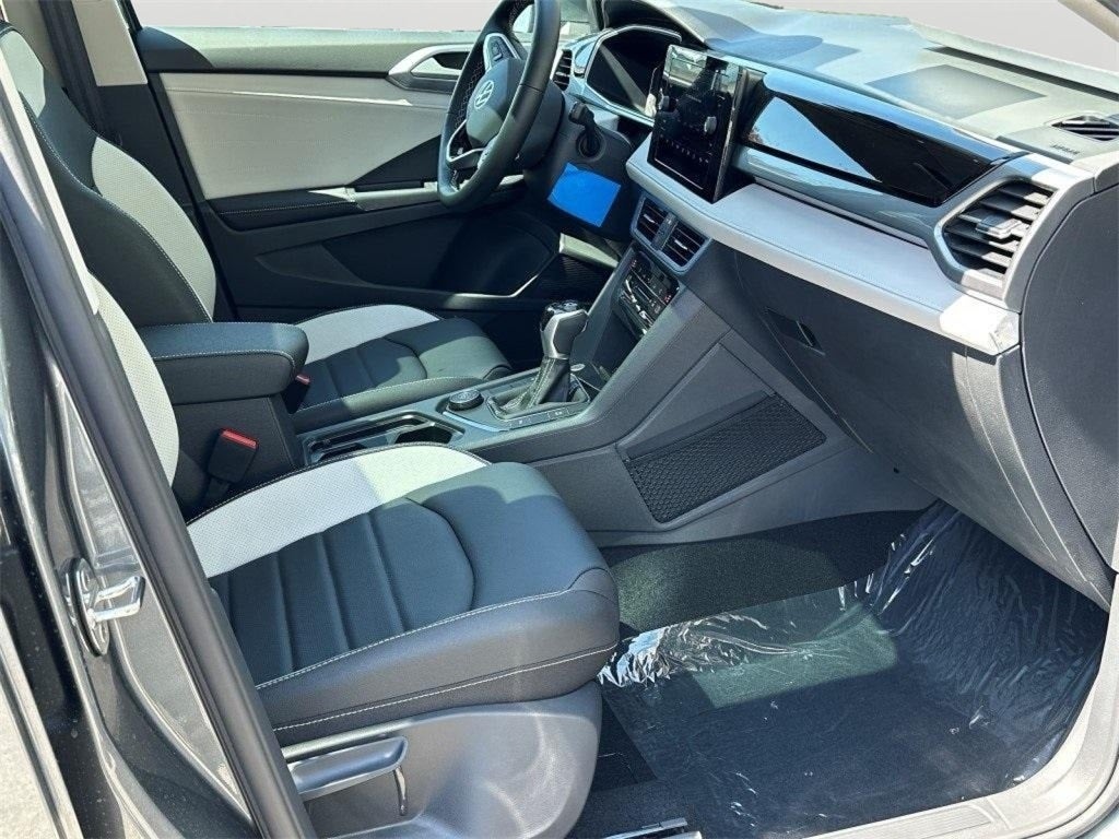 2025 Volkswagen Taos 1.5T SEL