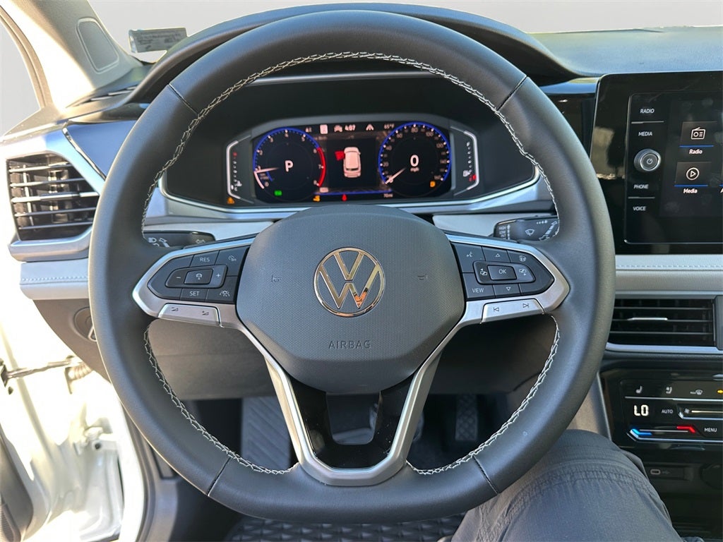 2025 Volkswagen Taos 1.5T SEL
