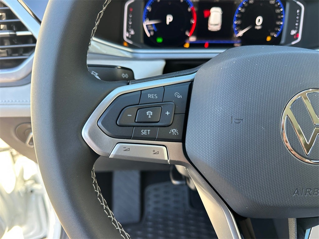 2025 Volkswagen Taos 1.5T SEL