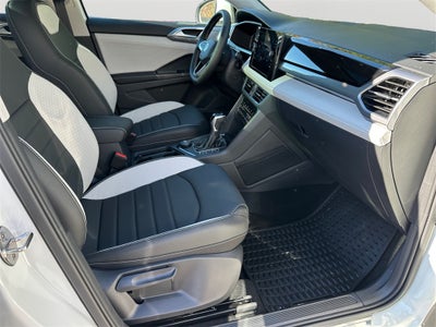 2025 Volkswagen Taos 1.5T SEL