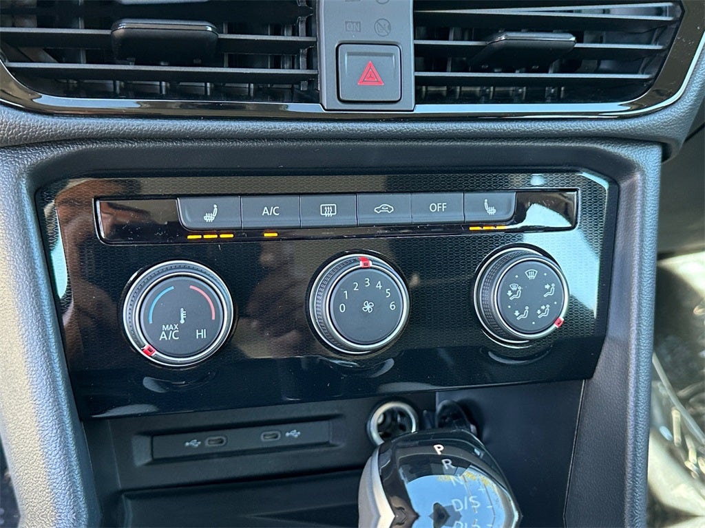 2025 Volkswagen Taos 1.5T S