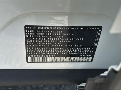 2026 Volkswagen Tiguan 2.0T SE