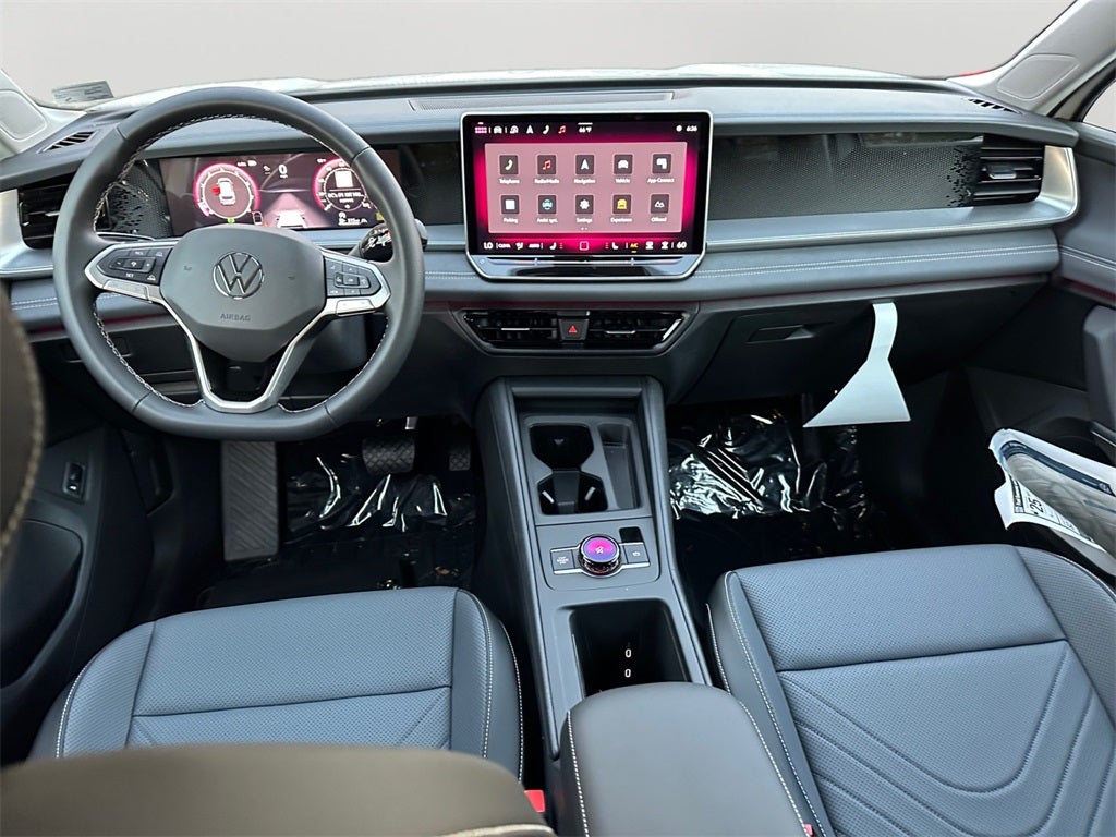 2025 Volkswagen Tiguan 2.0T SE