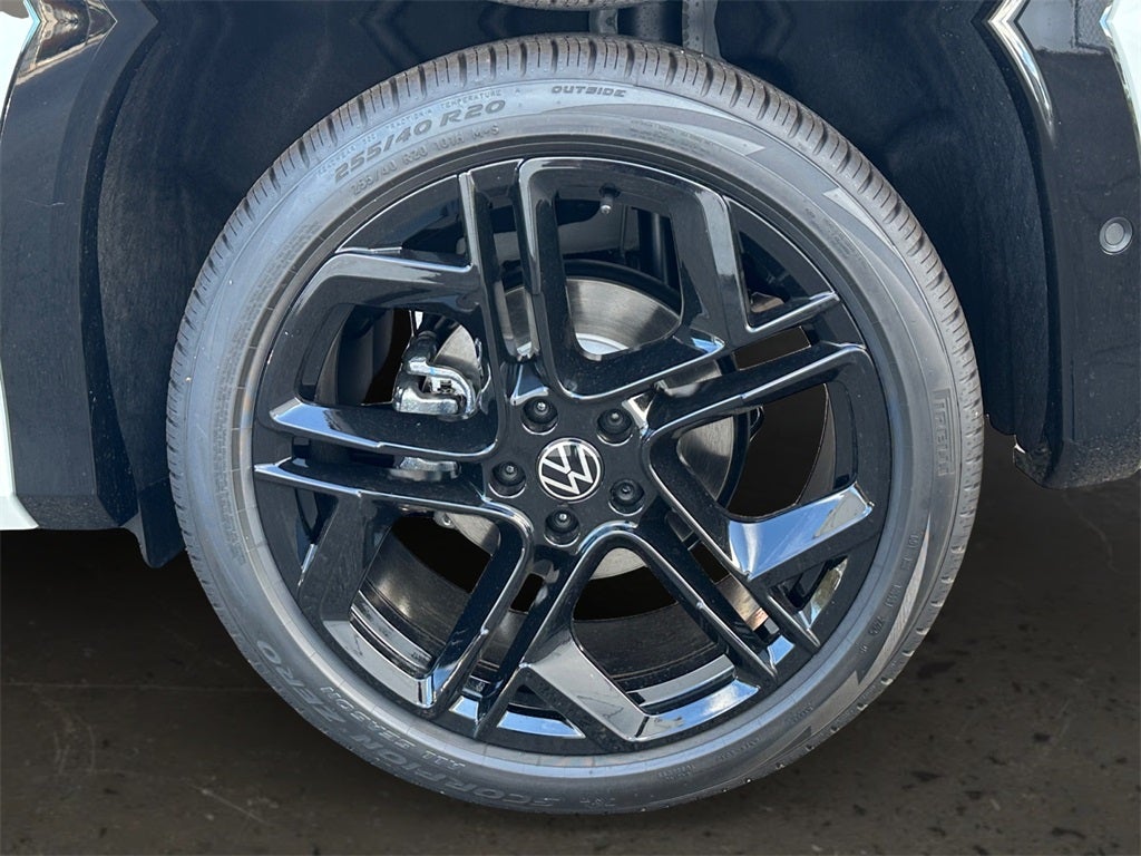 2025 Volkswagen Tiguan 2.0T SE R-Line Black