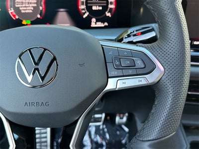 2025 Volkswagen Tiguan 2.0T SE R-Line Black