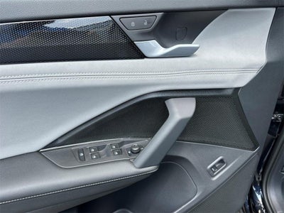 2025 Volkswagen Tiguan 2.0T SE R-Line Black