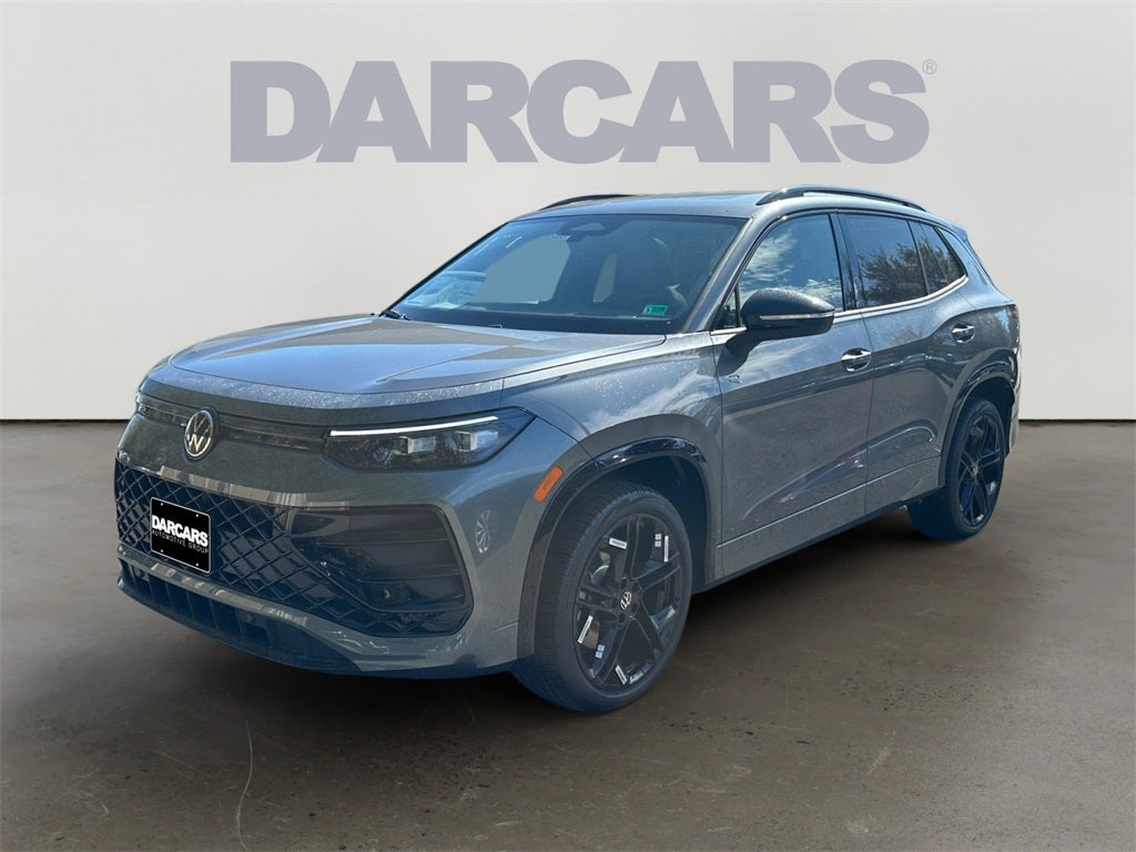 2025 Volkswagen Tiguan 2.0T SE R-Line Black