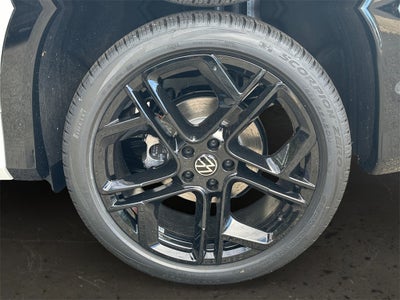 2025 Volkswagen Tiguan 2.0T SE R-Line Black