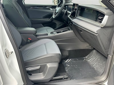 2025 Volkswagen Tiguan 2.0T SE R-Line Black