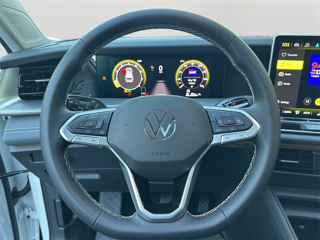 2025 Volkswagen Tiguan 2.0T SE