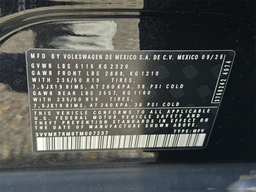 2026 Volkswagen Tiguan 2.0T SE