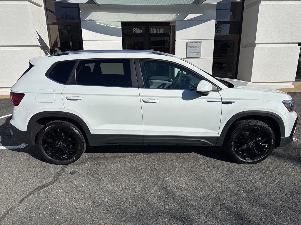 2023 Volkswagen Taos 1.5T SE