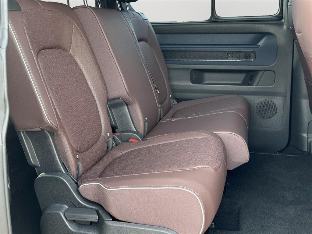 2025 Volkswagen ID. Buzz Pro S