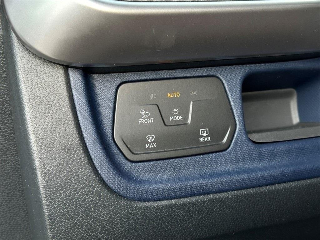 2025 Volkswagen ID. Buzz Pro S