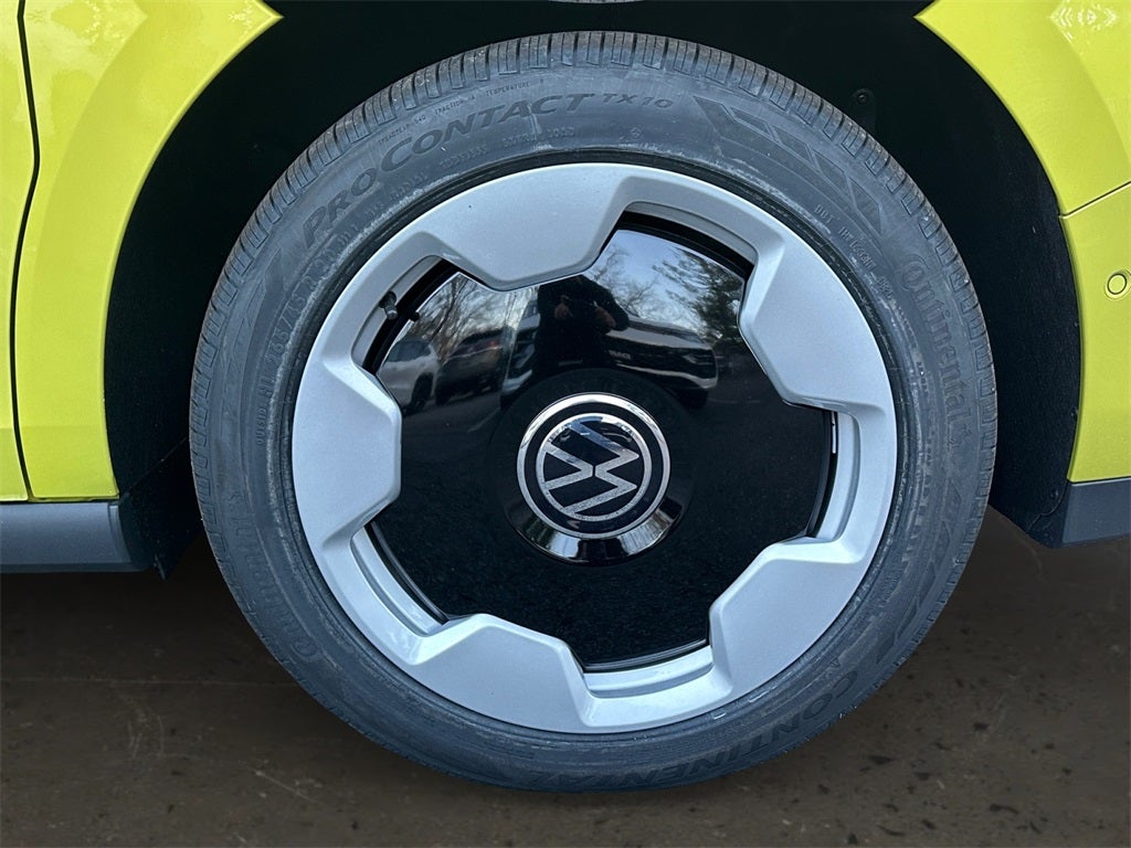 2025 Volkswagen ID. Buzz Pro S Plus